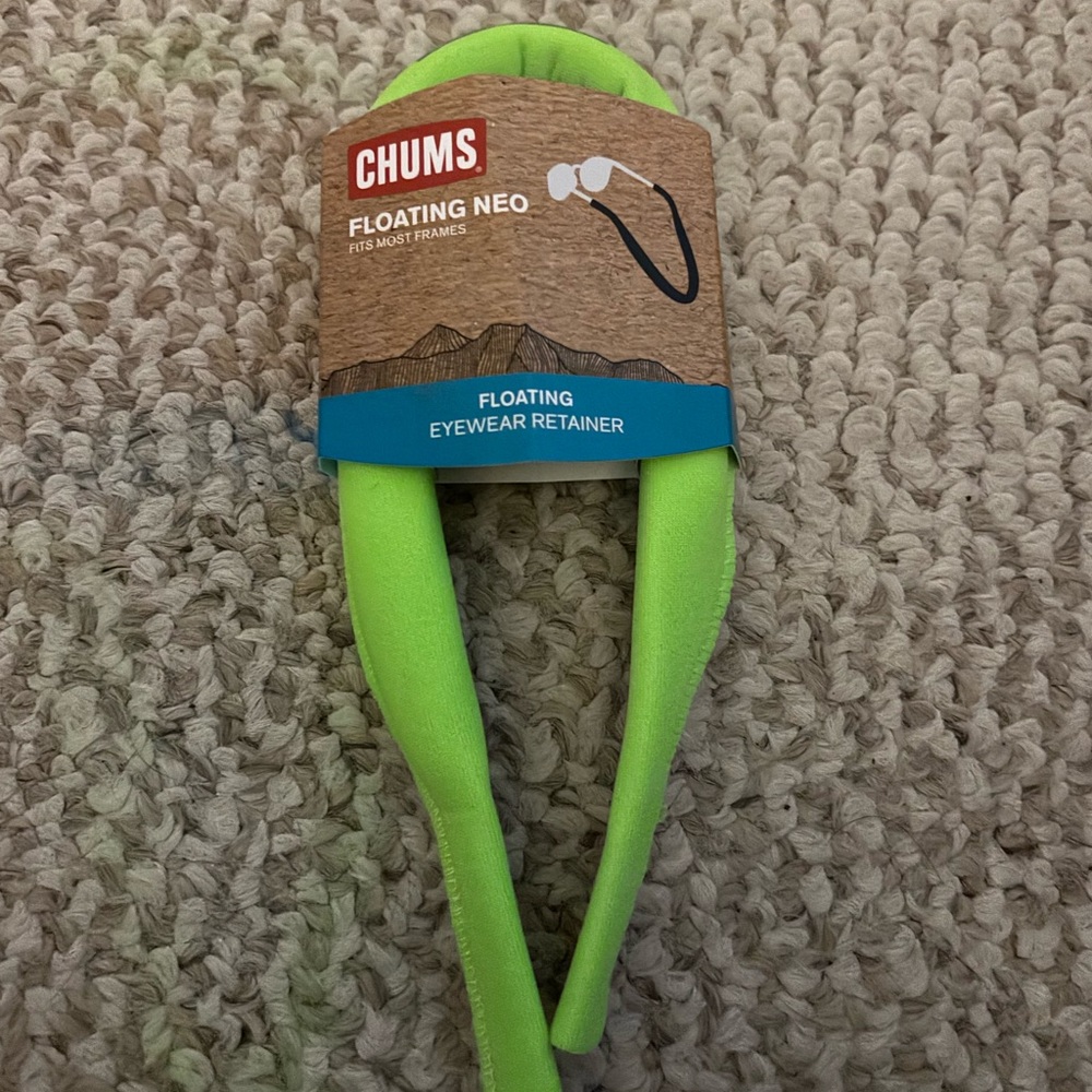 Chums EV Green Floating Neo Retainer